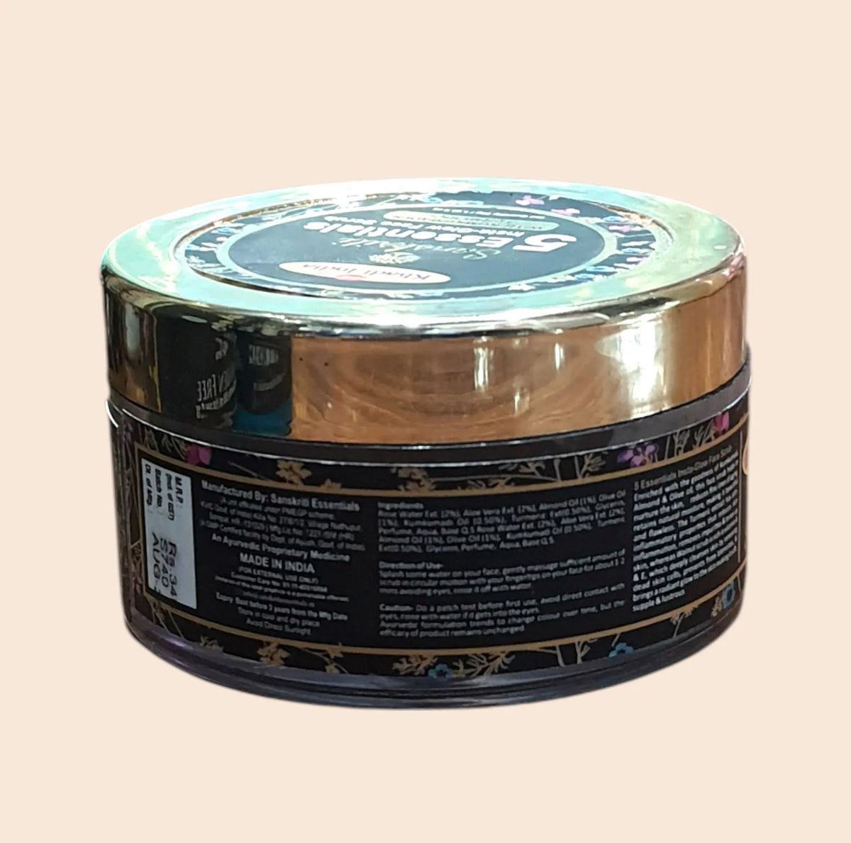 5 Essentials Insta-Glow Face Scrub