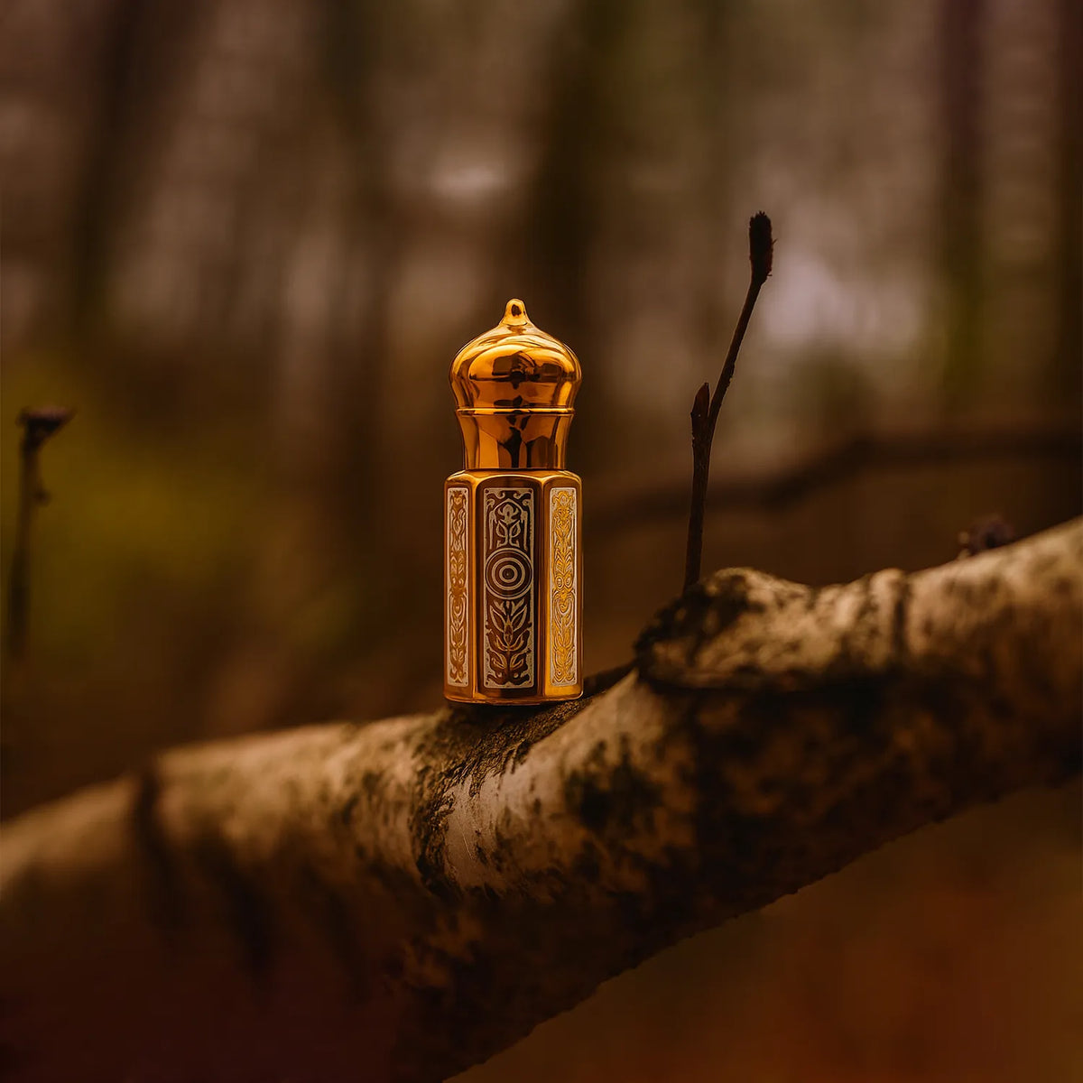 Agarwood attar